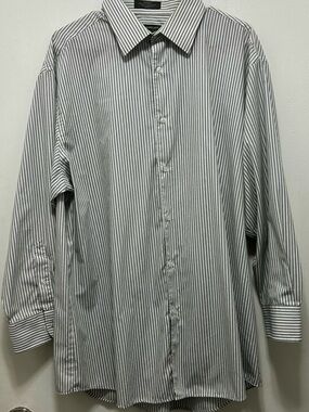 Men's Black & White Vertical Stripe Dress Shirt